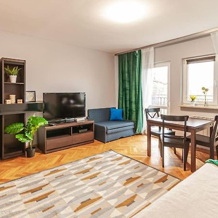 Superapart Woloska 40 Varšava Exteriér fotografie